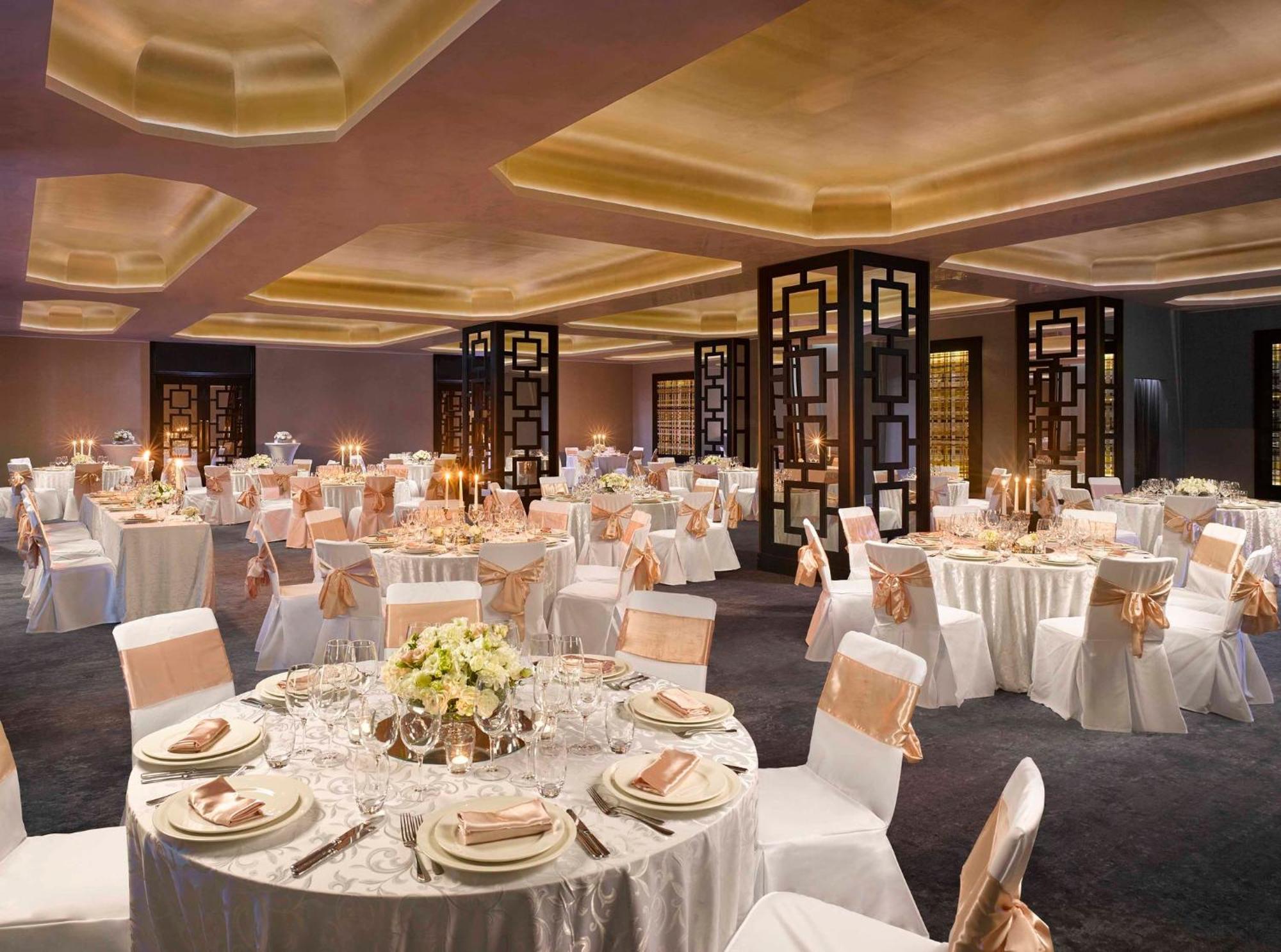 Intercontinental By Ihg Hotel 5*