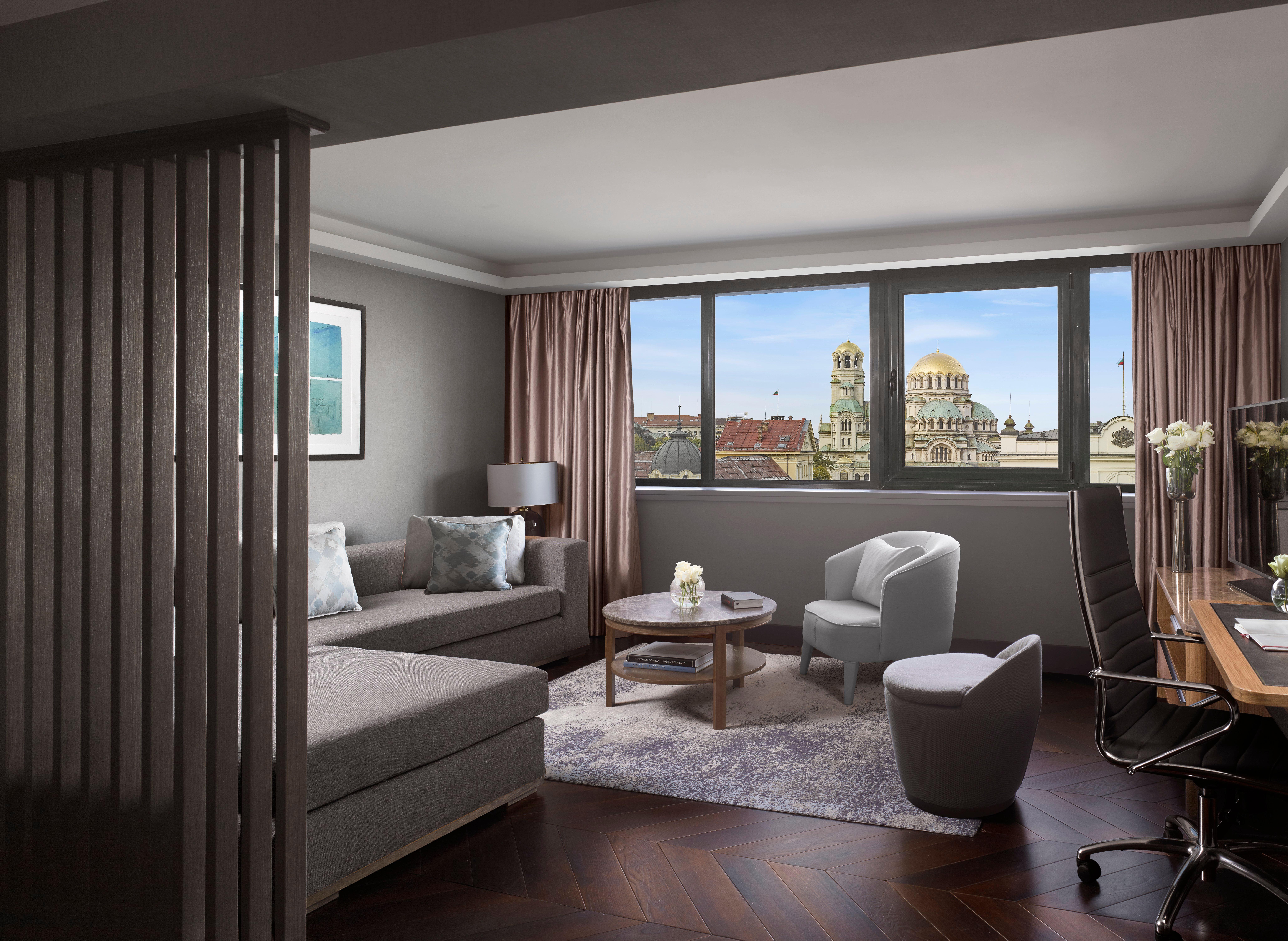 Intercontinental By Ihg Hotel