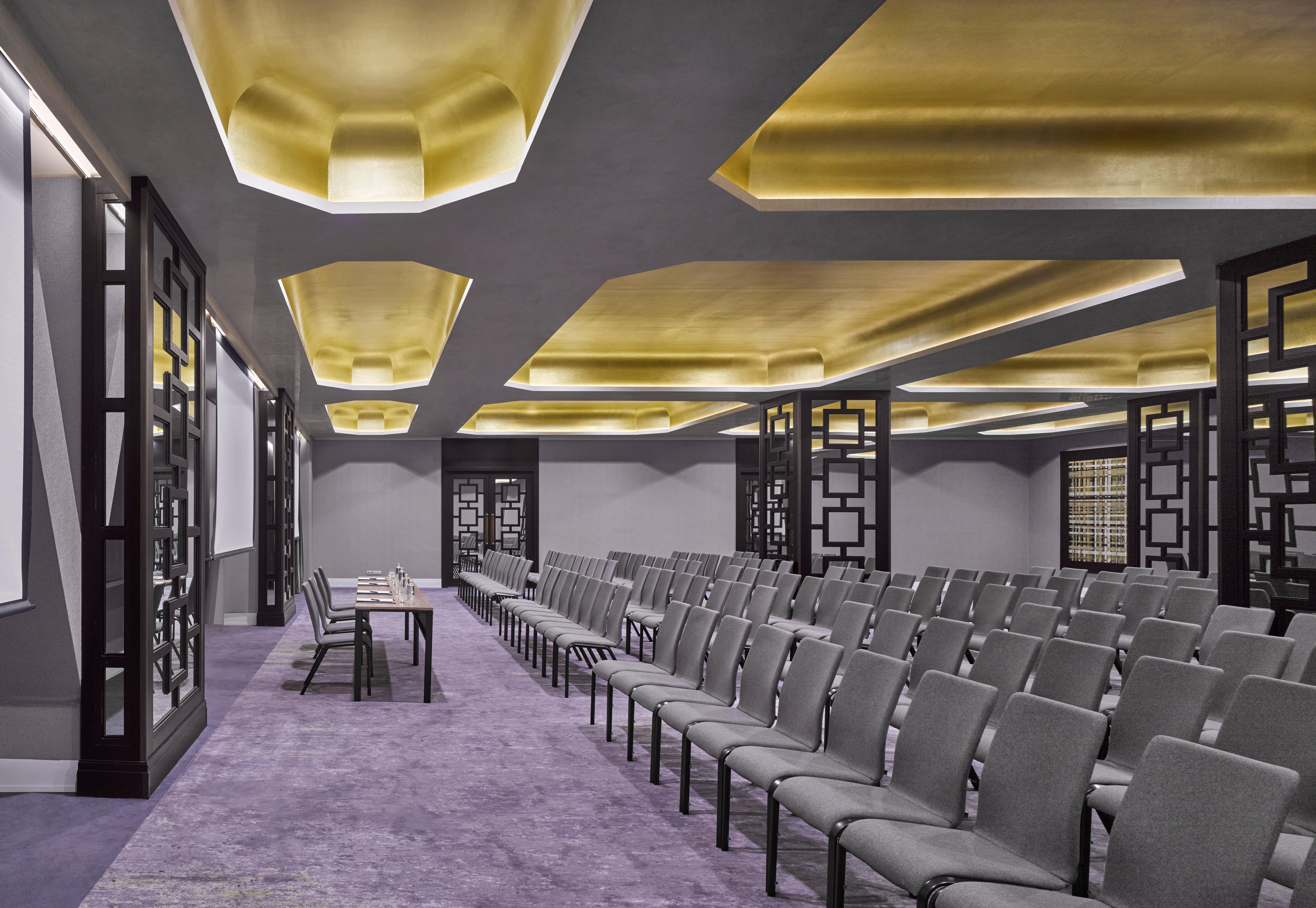 Intercontinental By Ihg